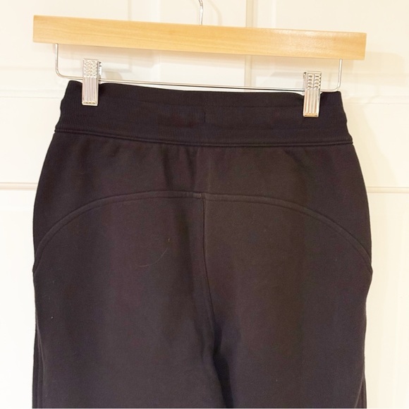 Lululemon Scuba High-Rise Jogger 2 Fleece 28" - Picture 9 of 11